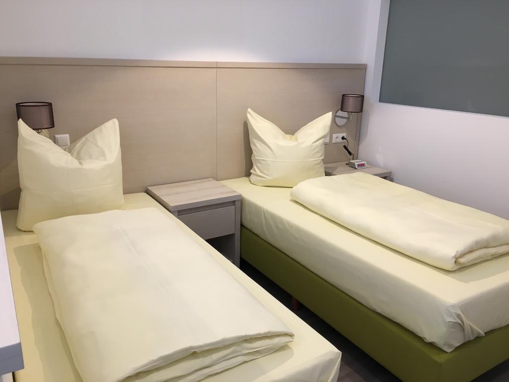 Hotel Fuersteneck ベルンブルク エクステリア 写真