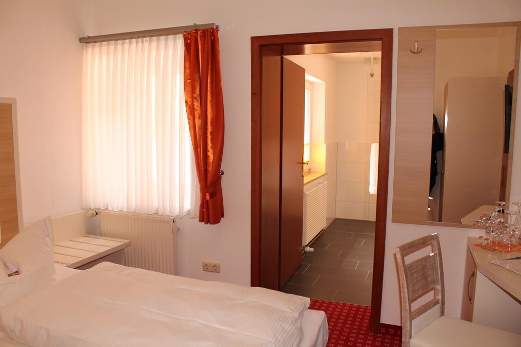 Hotel Fuersteneck ベルンブルク エクステリア 写真