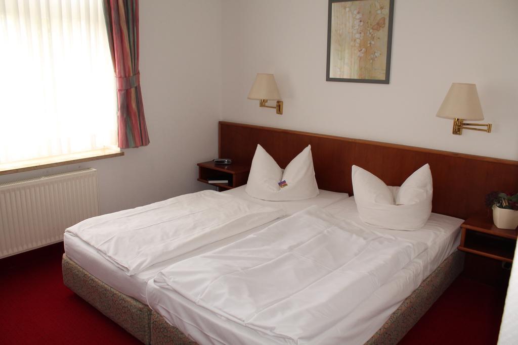 Hotel Fuersteneck ベルンブルク 部屋 写真