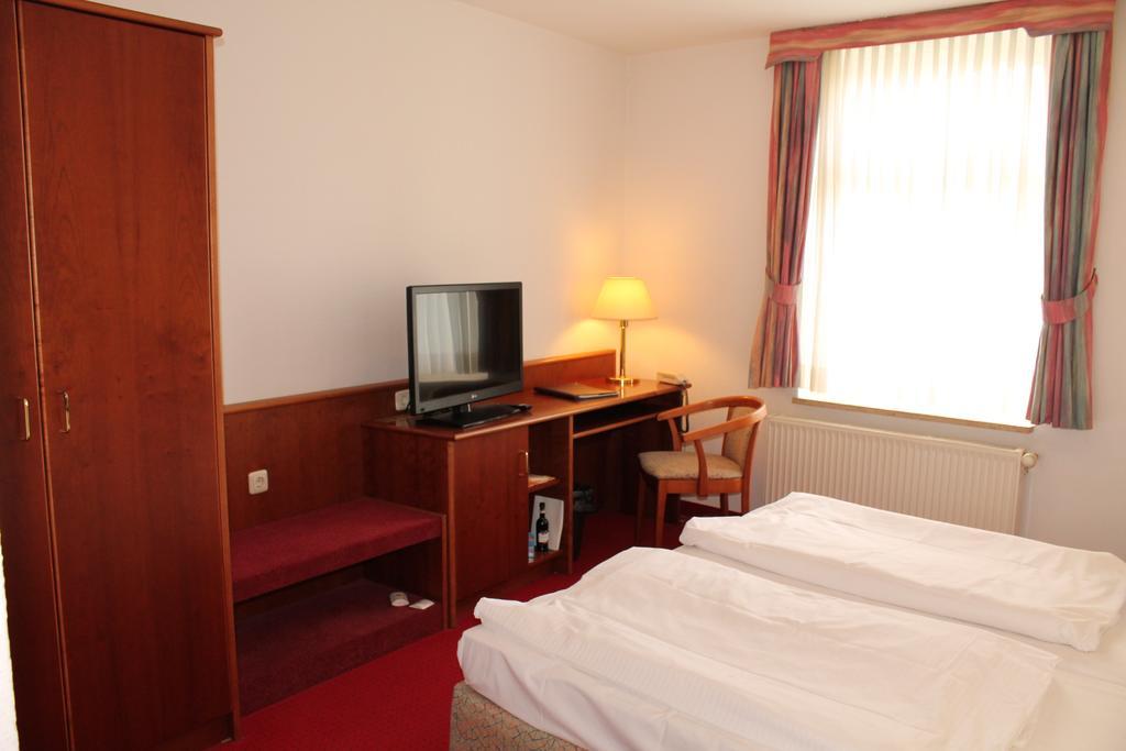 Hotel Fuersteneck ベルンブルク 部屋 写真